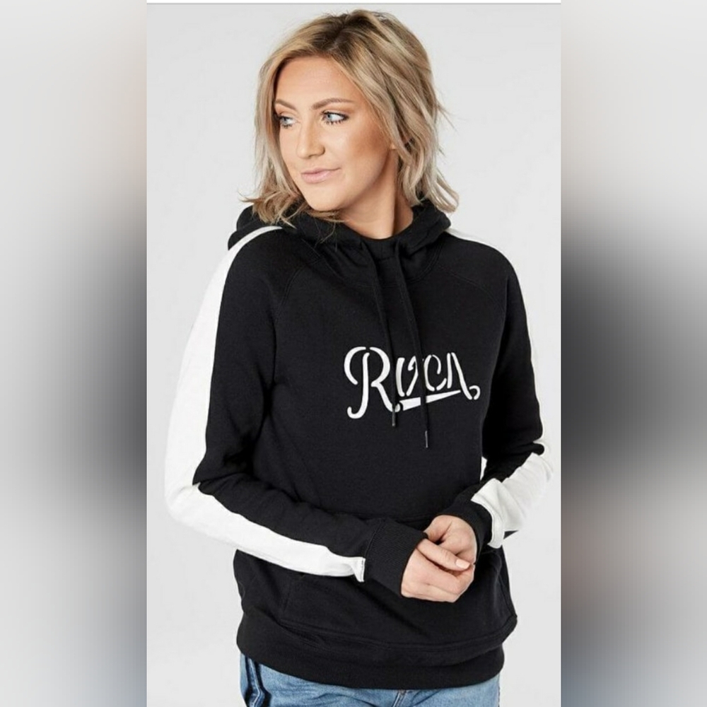 🔷️RVCA Color Block Pullover Hooded Sweatshirt🔷️